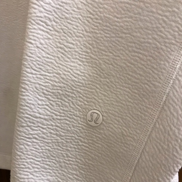 LULULEMON HOODIE - Picture 4 of 4